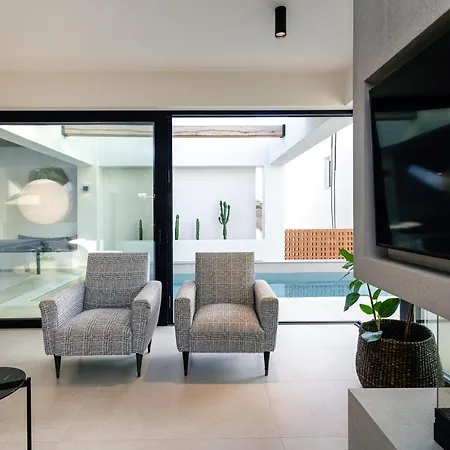 Villa Mayeia *