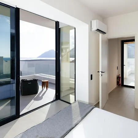 Mayeia Villa
