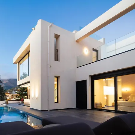 Mayeia Villa